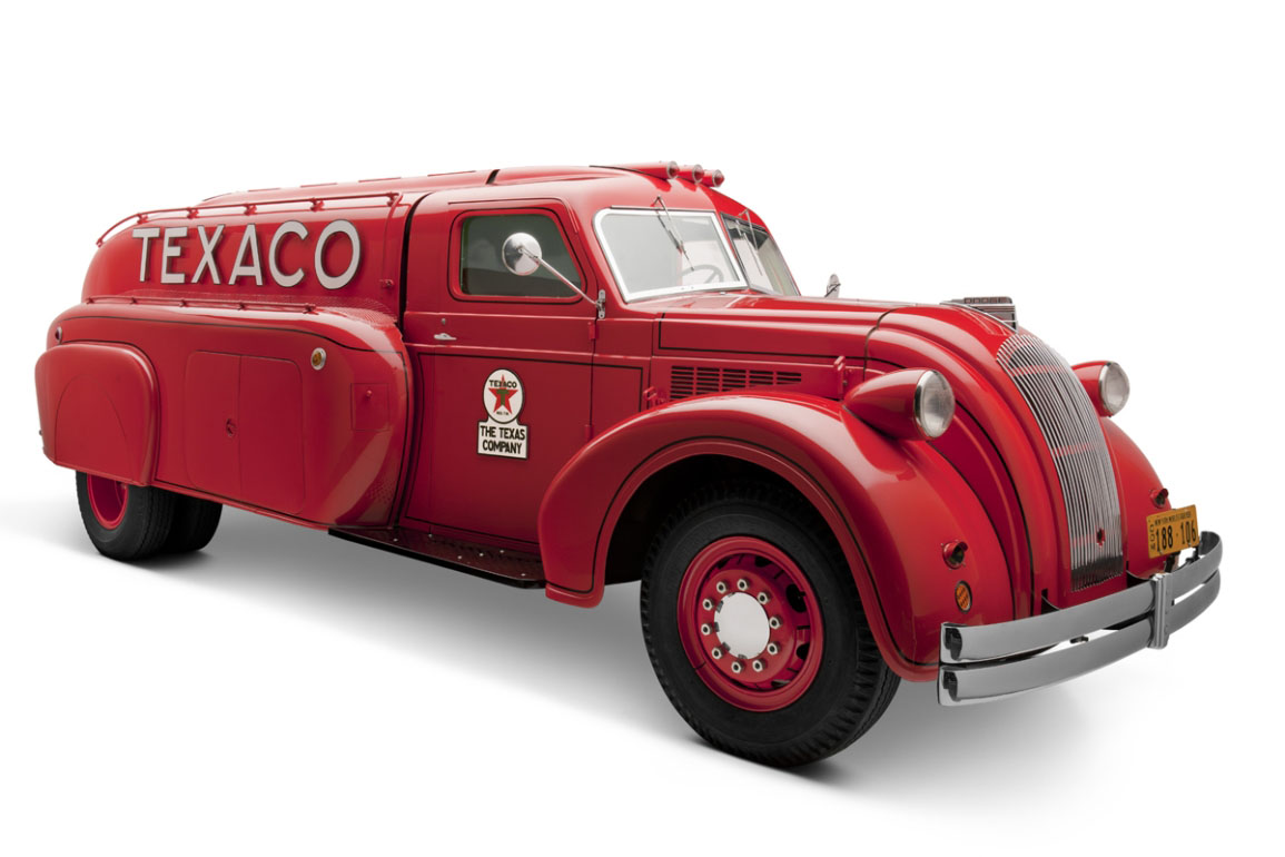 Dodge Airflow Tank Truck (1939)